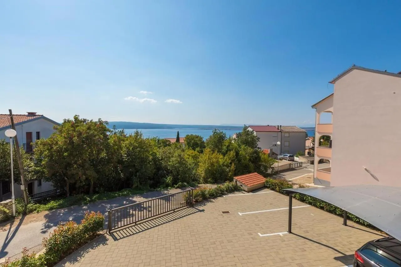 Apartments In Crikvenica 14043 Dramalj