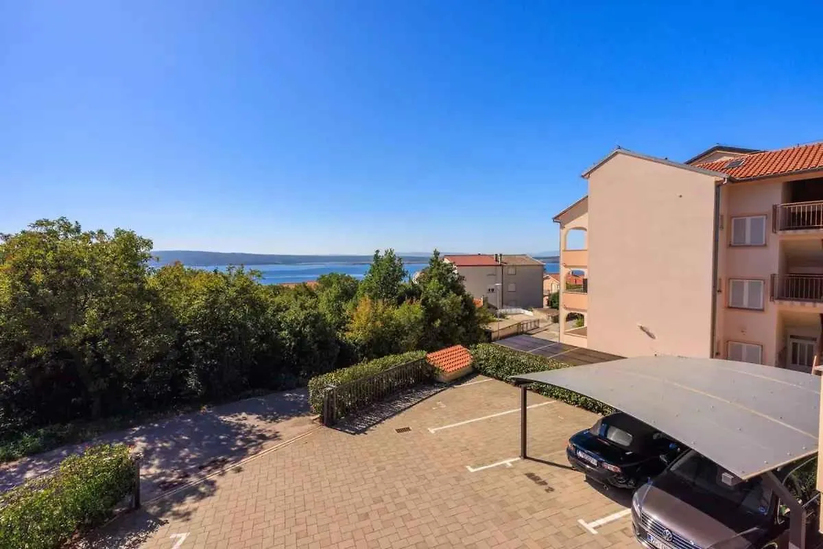 Apartments In Crikvenica 14043 Dramalj