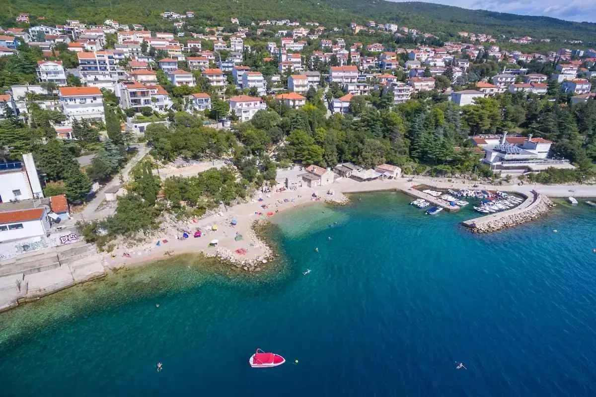 Apartments In Crikvenica 14043 Dramalj