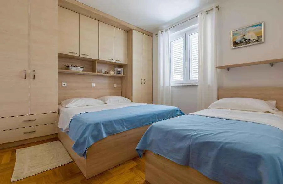 Apartments In Crikvenica 14043 Dramalj