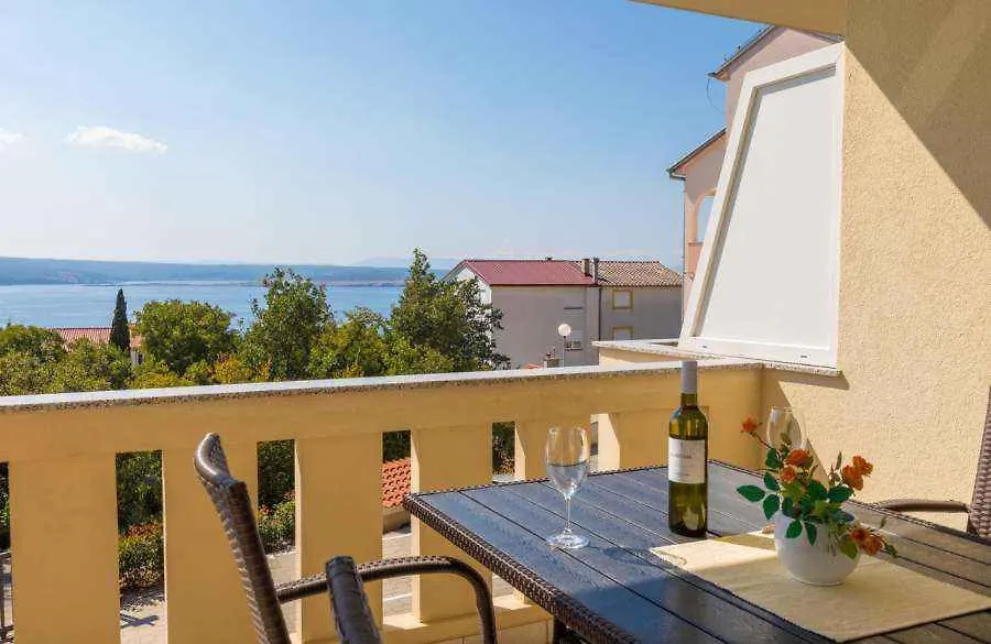 Apartments In Crikvenica 14043 Dramalj