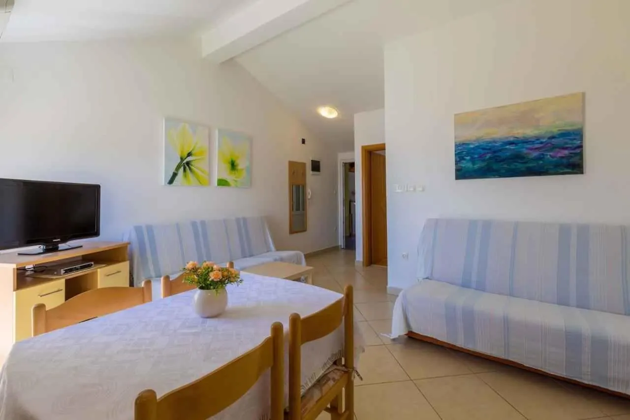 Apartments In Crikvenica 14043 Dramalj Croatia