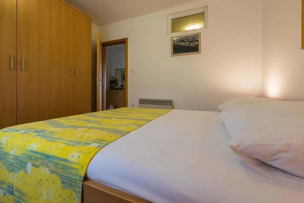 Apartments In Crikvenica 14043 ドラマリ
