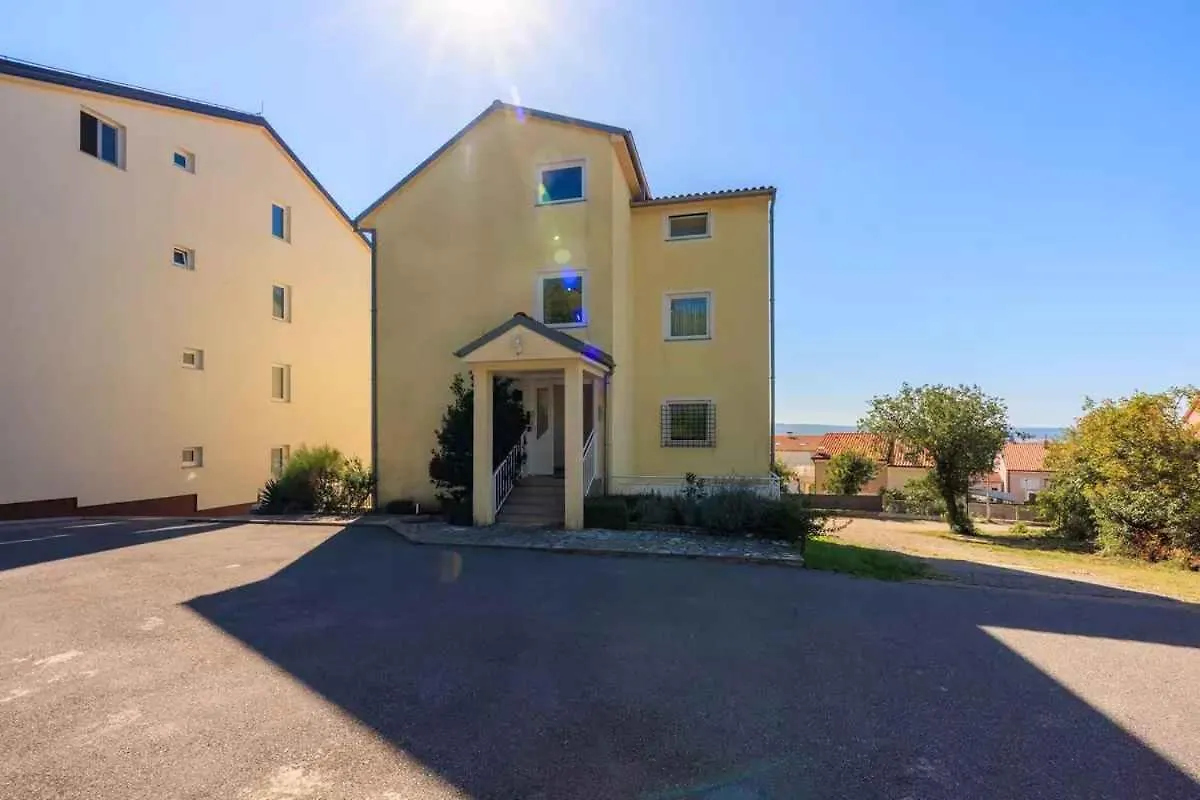 Apartments In Crikvenica 14043 Dramalj 0*,