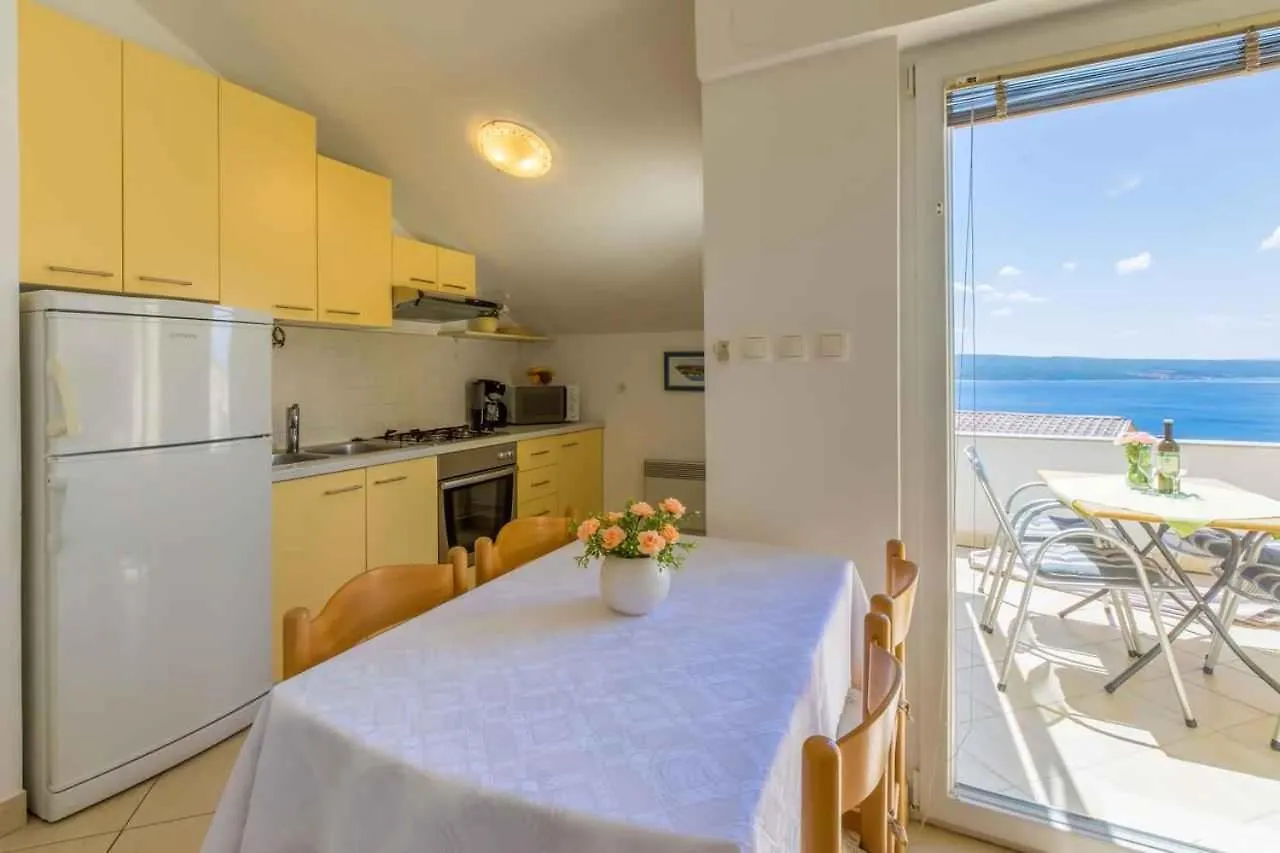 Apartments In Crikvenica 14043 Dramalj